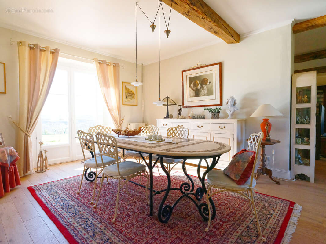 Maison à PRAYSSAS