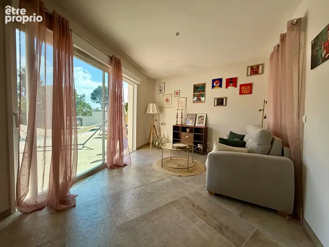 Maison Laudun l'Ardoise - 6 pièces - 300 m² avec gîte. - photo 5