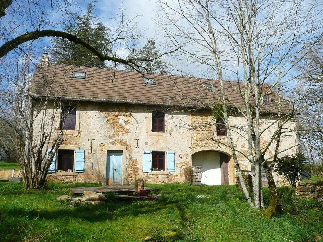 Maison à LARAMIERE