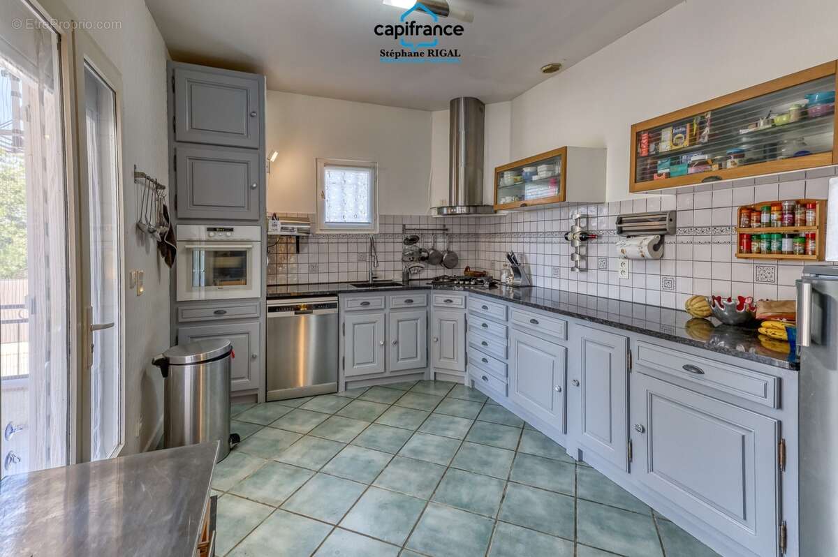 Maison en pierre à vendre 6 pièces FUMEL (47) de 120m2 environ avec piscine et garage - photo 6