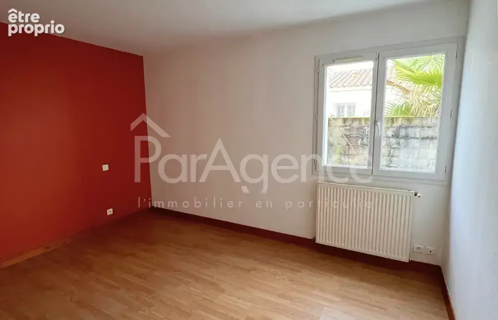 Maison de plain-pied   3 chambres   Royan - photo 9