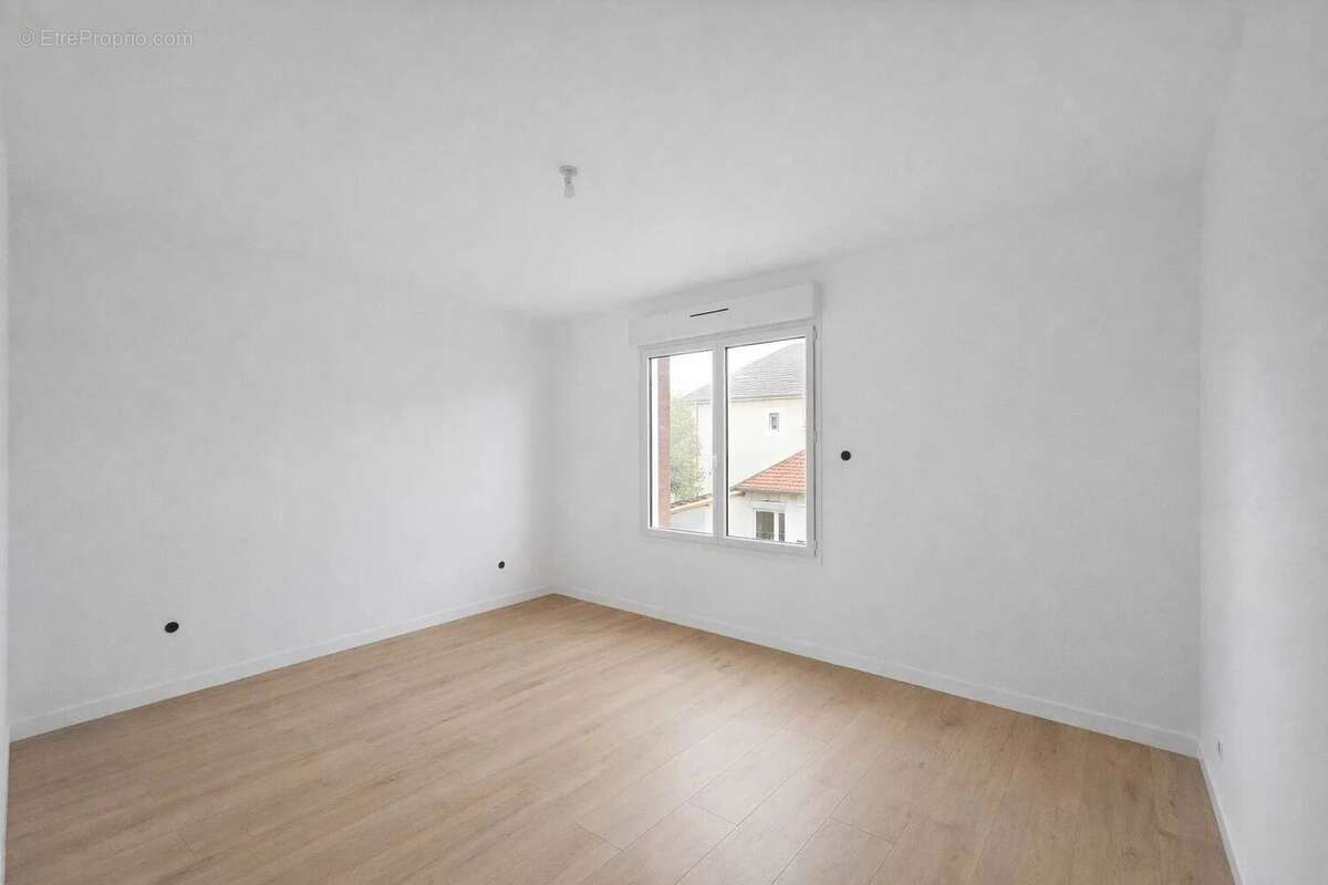 Maison à EGLY