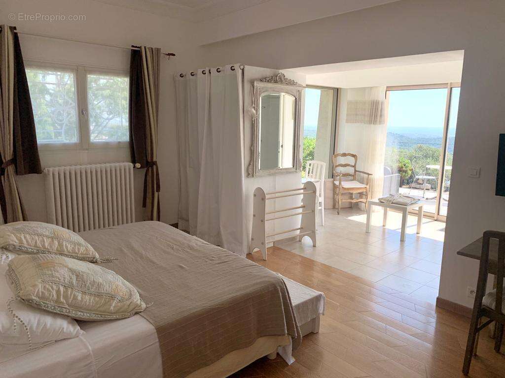 Villa vue mer avec chambres d'hotes et gites independants - photo 5