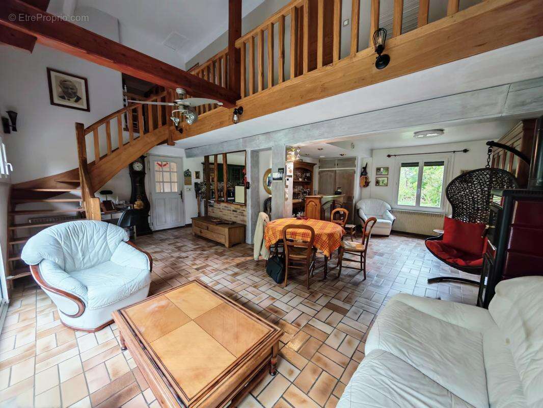 Maison à SAINT-MARTIN-D&#039;AUXIGNY