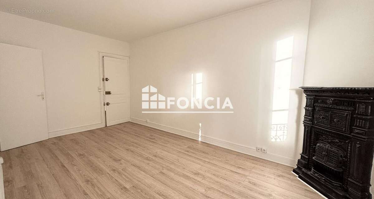 Appartement à GENNEVILLIERS