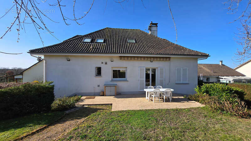 Maison à ORADOUR-SUR-GLANE