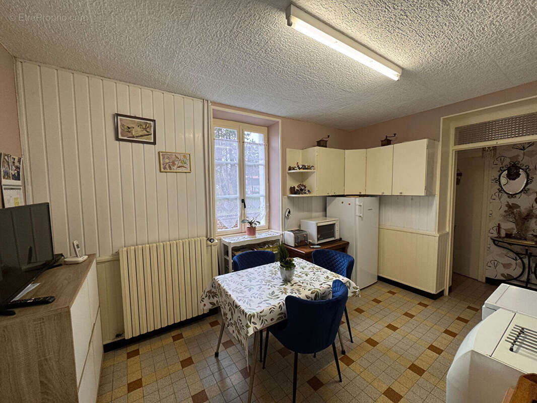 Maison à LE CREUSOT