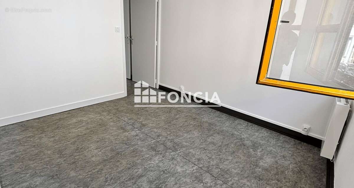 Immeuble centre ville - photo 3