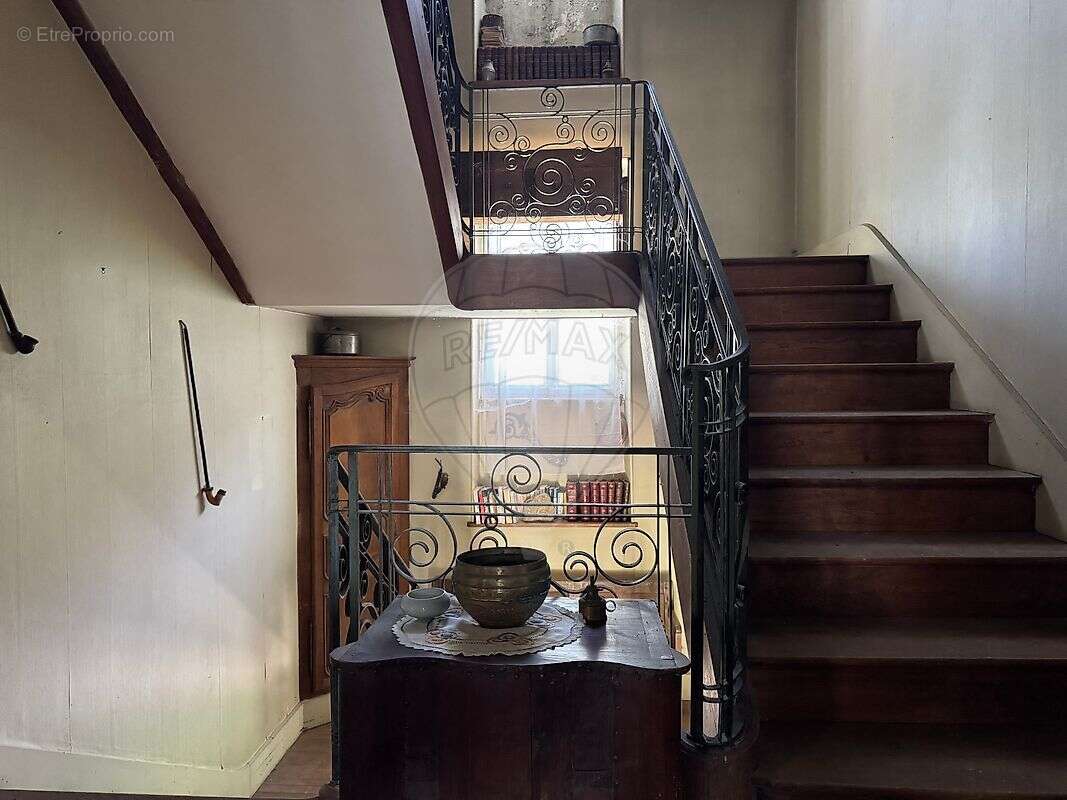 Maison à CHATILLON-EN-BAZOIS