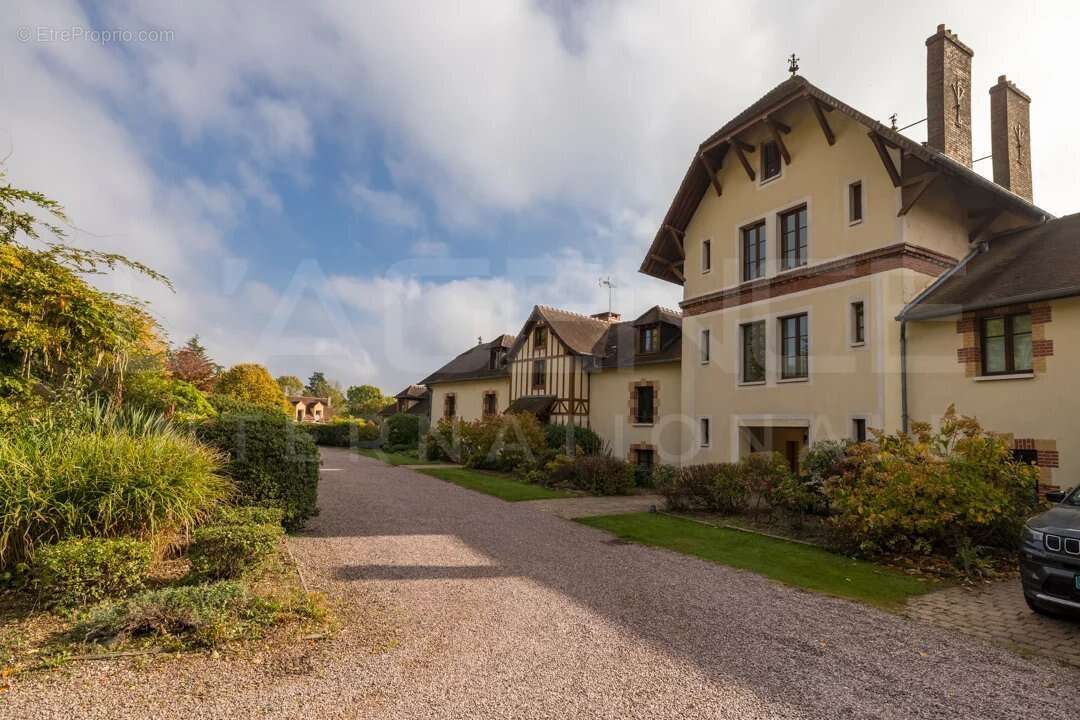 Appartement à CHAMBOURCY