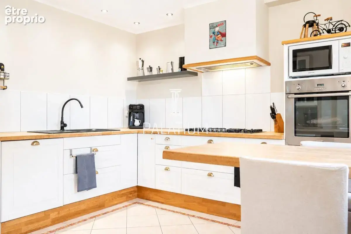 Propriété d'exception de près de 400 m² - photo 5