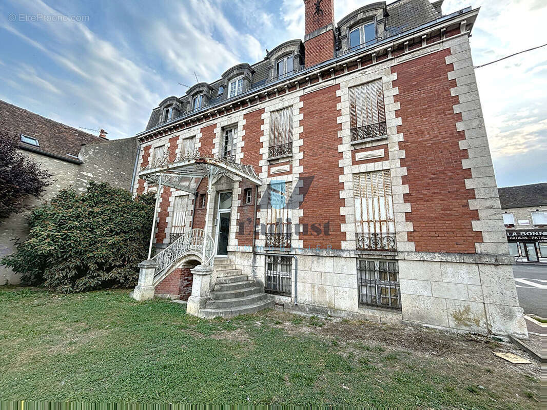 Maison à SOUPPES-SUR-LOING