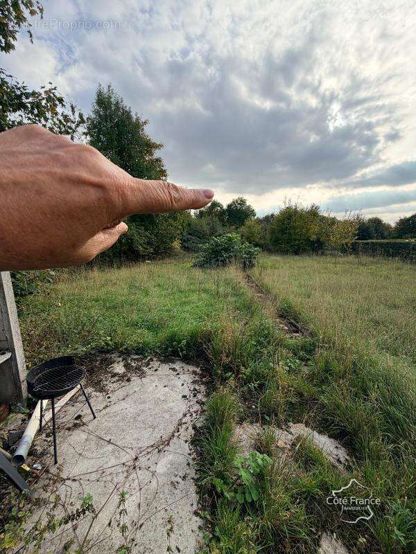 Maison à SAINS-RICHAUMONT