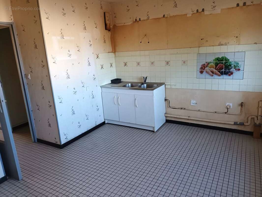 Appartement à MONTCEAU-LES-MINES