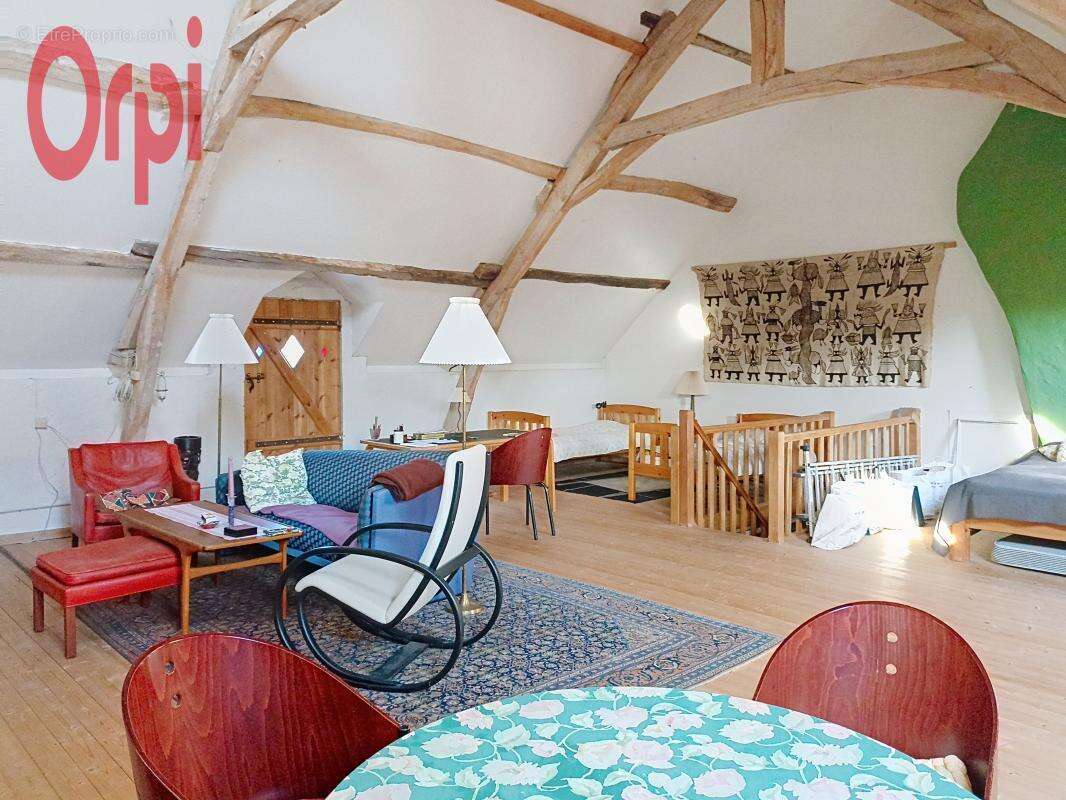 Maison à VILLECHAUVE