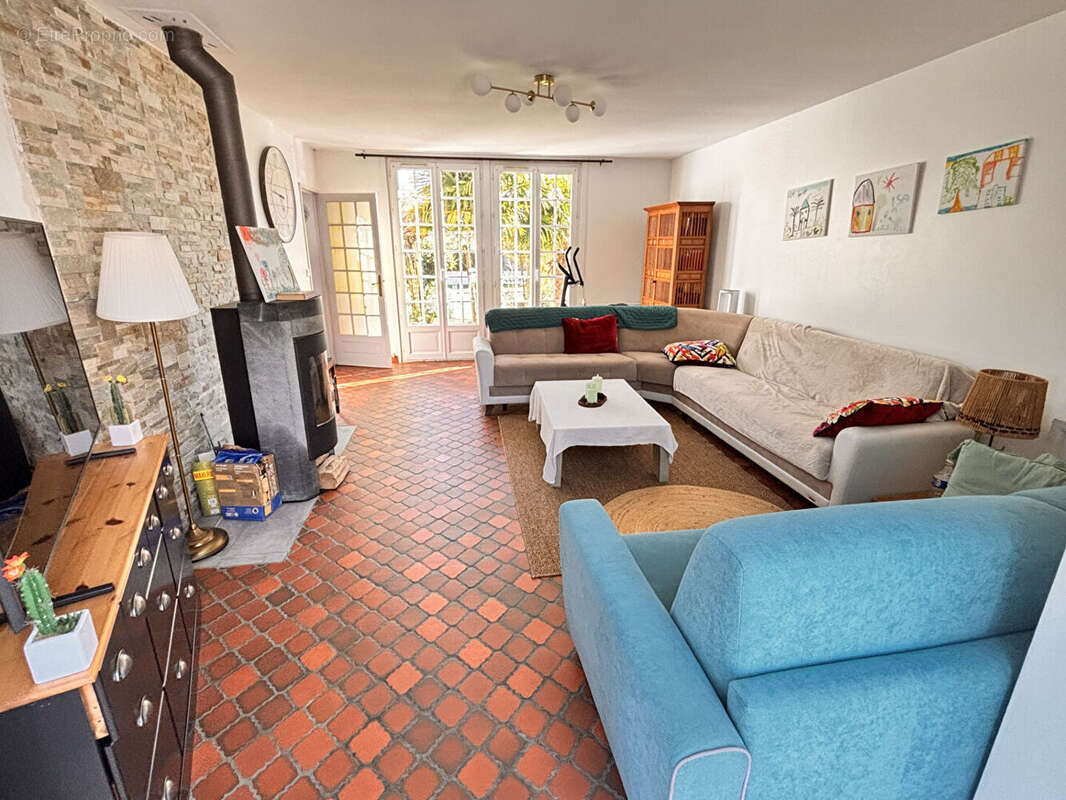 Maison à BASSE-GOULAINE