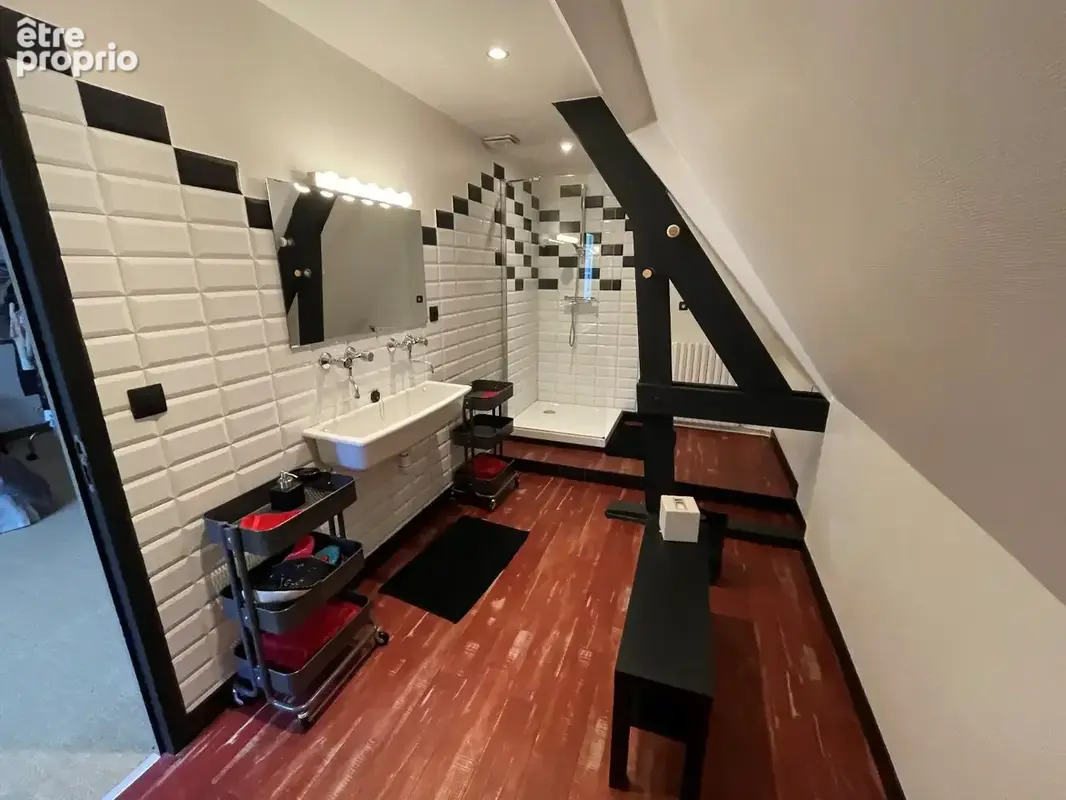 DEPT Loir-et-Cher (41) Mondoubleau + A VENDRE Maison familiale 300 m2, 8 pièces - photo 14