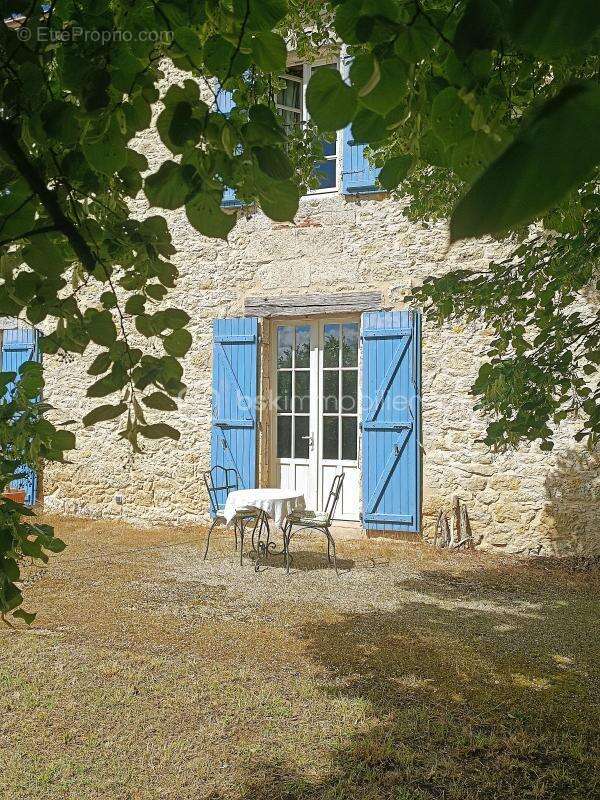 Maison à SAINT-LEONARD