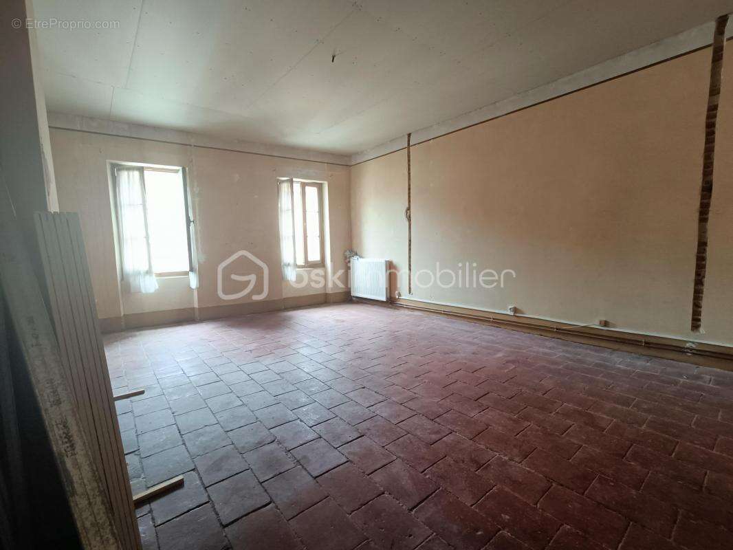 Moissac Centre – Maison de ville 300 m² avec jardin – Idéal Gîte, Accueil de Pèlerins, locatif ou maison familiale ! - photo 2