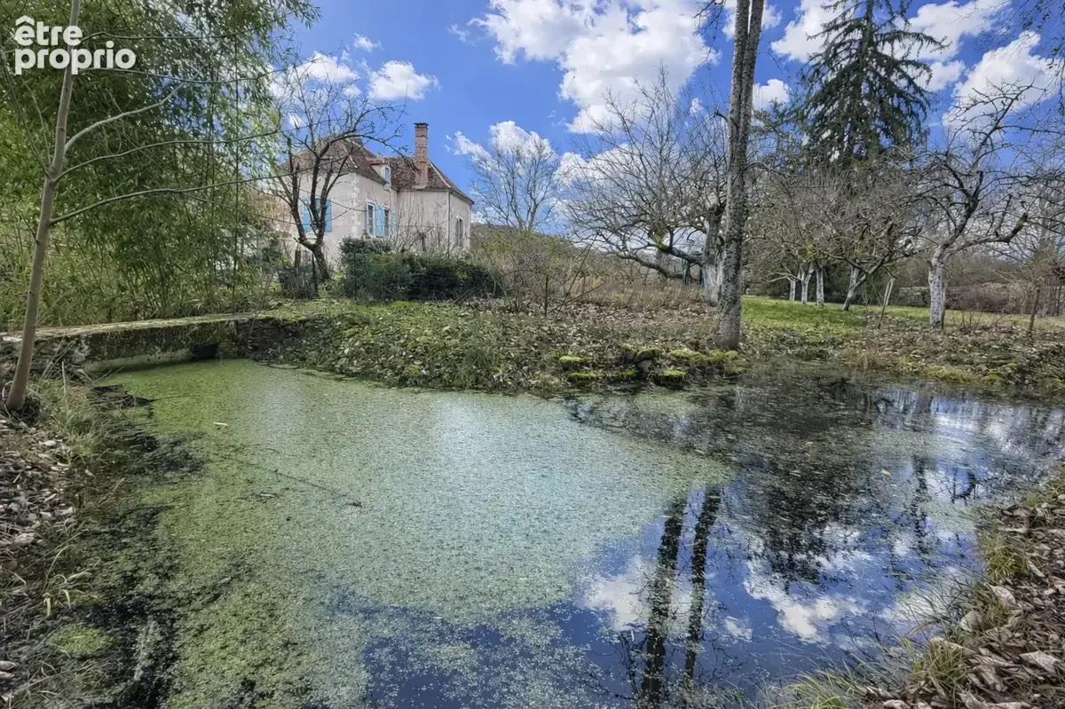 Ancien Pavillon de Chasse clos de Murs. - photo 4