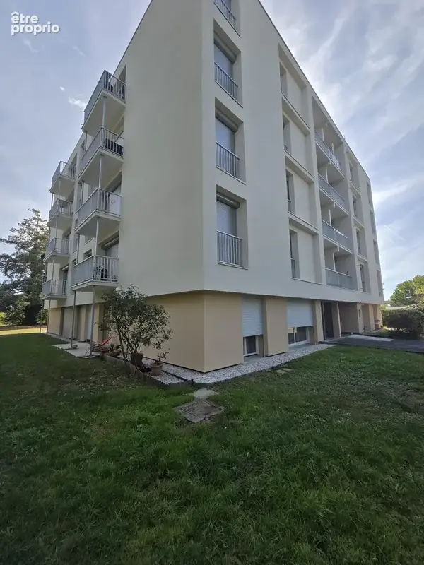 Appartement 2 pièces 47 m² à vendre à Libourne (33500) - photo 2
