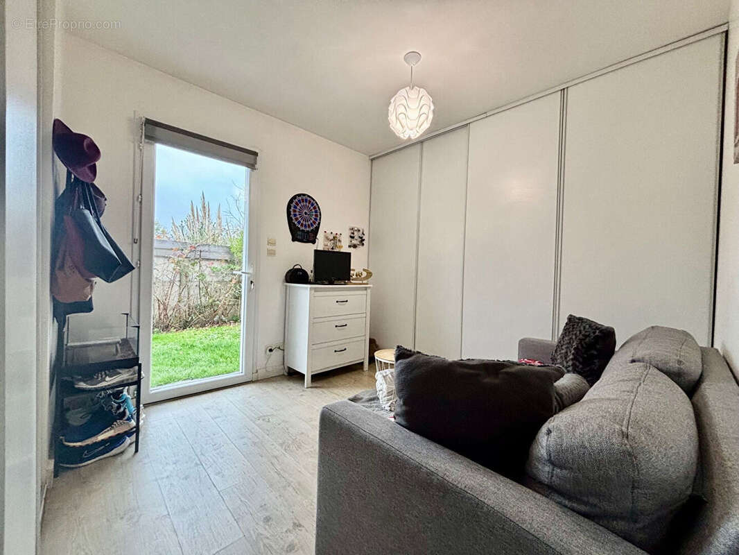 Saint Nazaire Méan Maison MEUBLEE 2008 plain pied 95 m² 4 chambres - photo 7