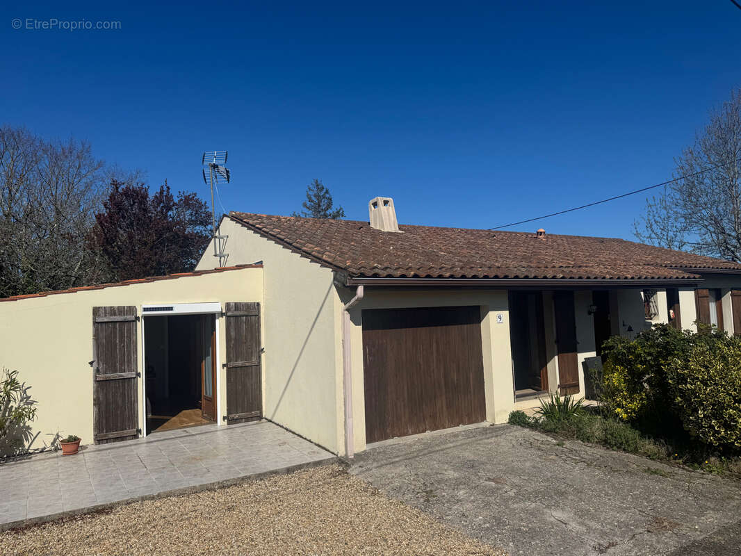 Maison à MORTAGNE-SUR-GIRONDE