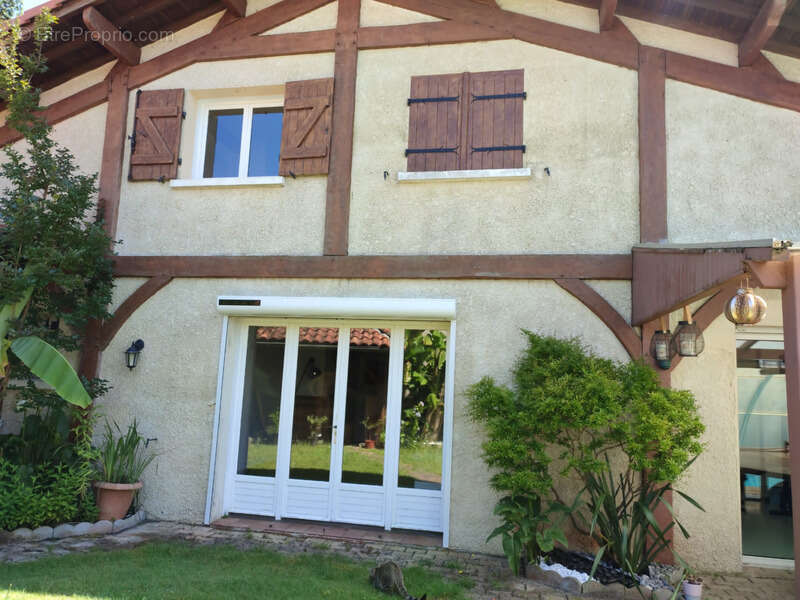 Maison à BIAS