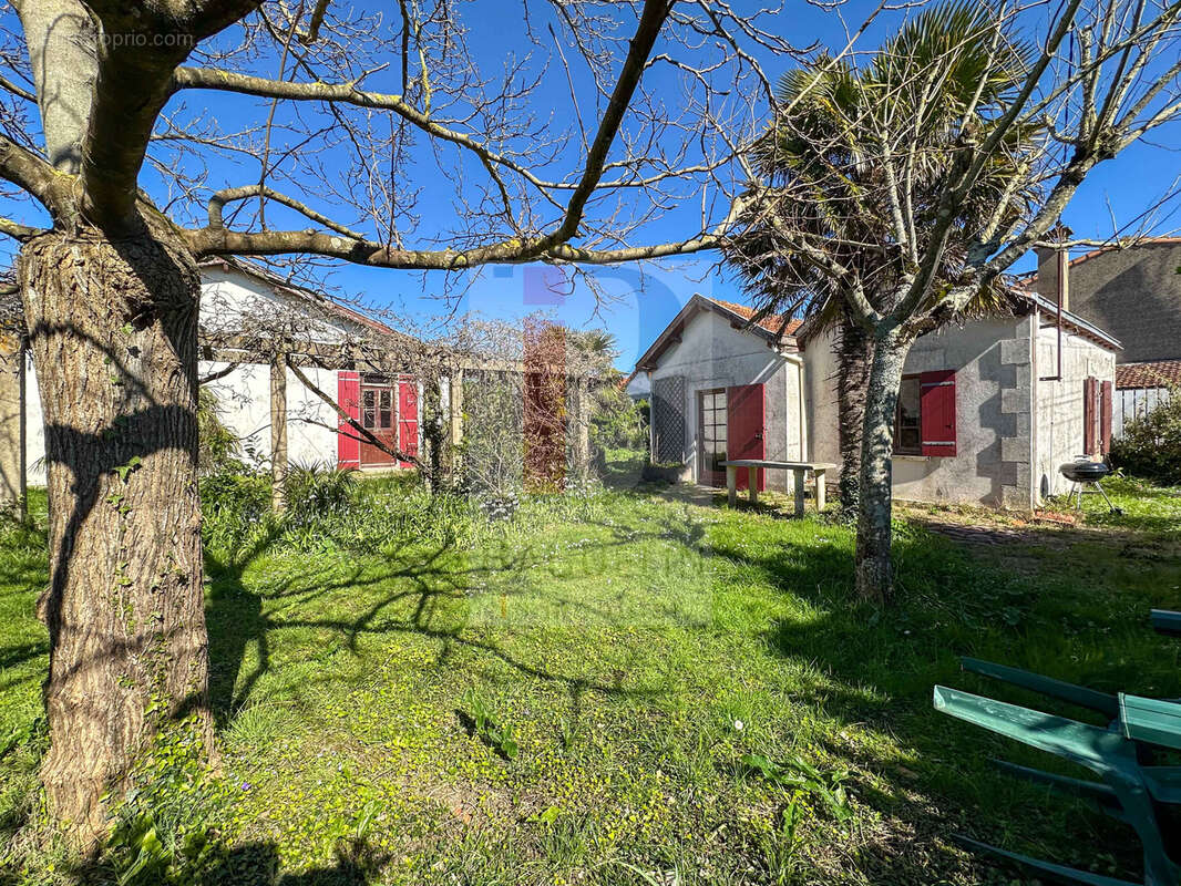 Maison à FOURAS