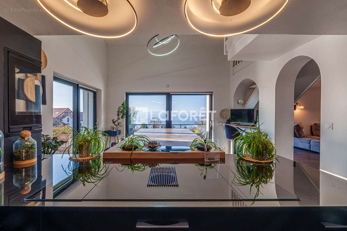 Maison Lugrin 8 pièces 173.17 m²  avec piscine - photo 4