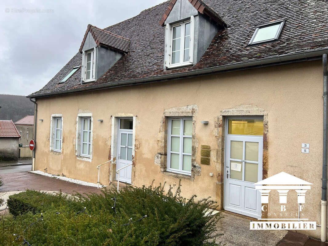 Appartement à SAINT-SERNIN-DU-BOIS