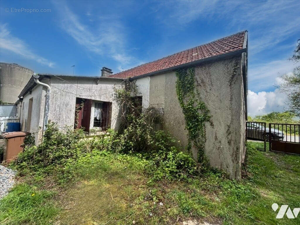 Maison à SAINT-FROMOND