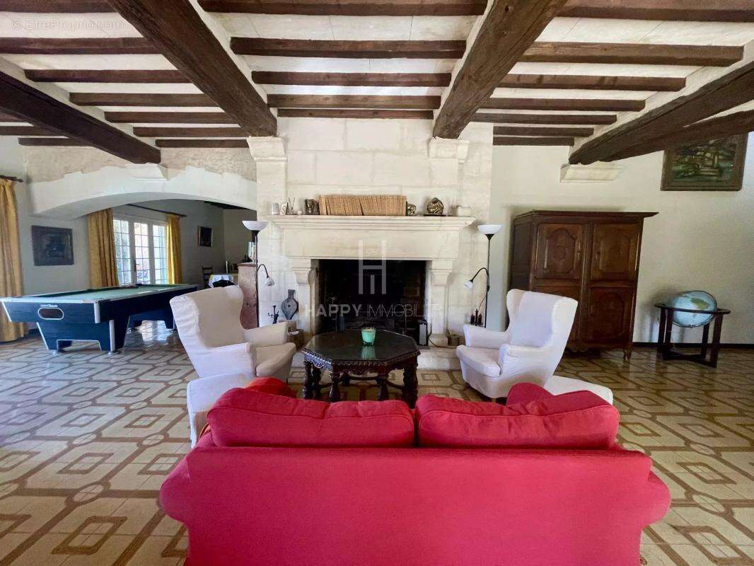 Maison à FONTVIEILLE
