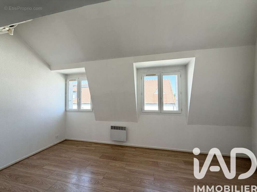 Photo 2 - Appartement à MAROLLES-EN-HUREPOIX