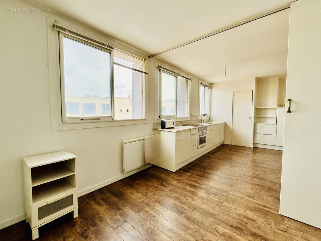 Appartement à MARSEILLE-8E