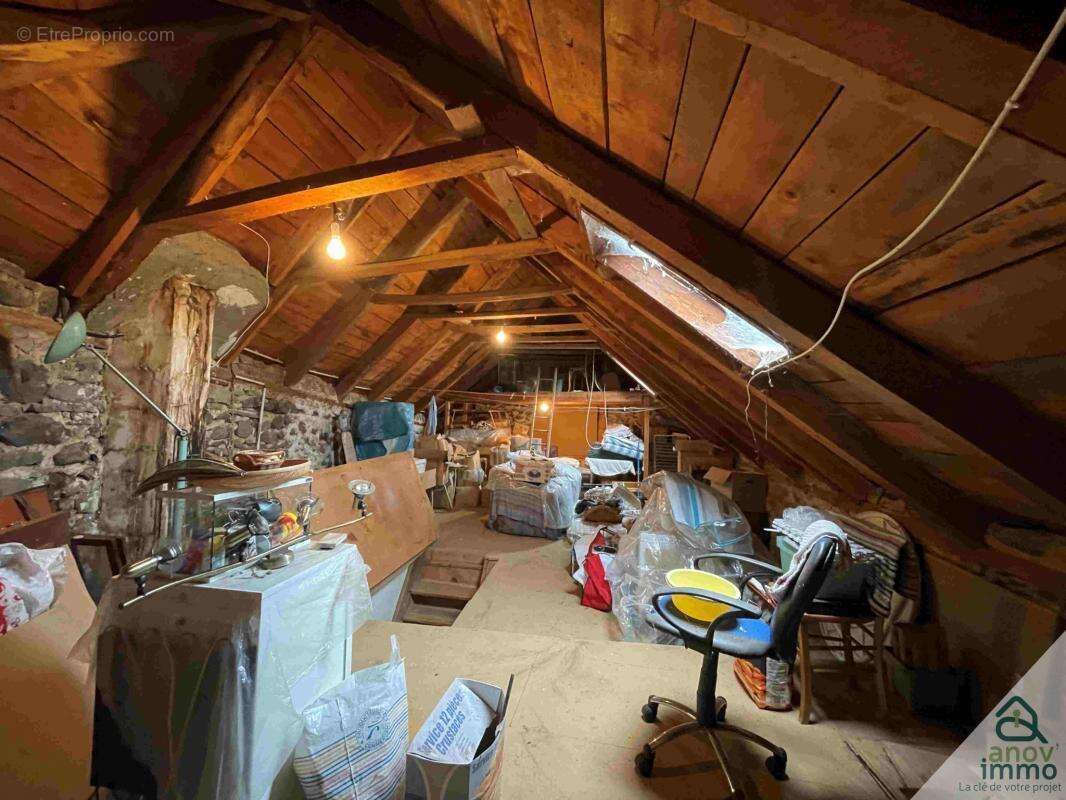 Maison à NEUVEGLISE