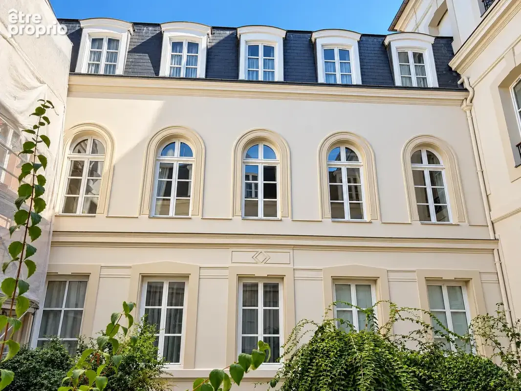 Appartement  133 m2 centre ville de Chantilly - photo 1