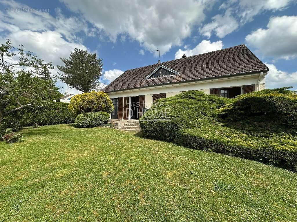 Maison à LA FERTE-GAUCHER