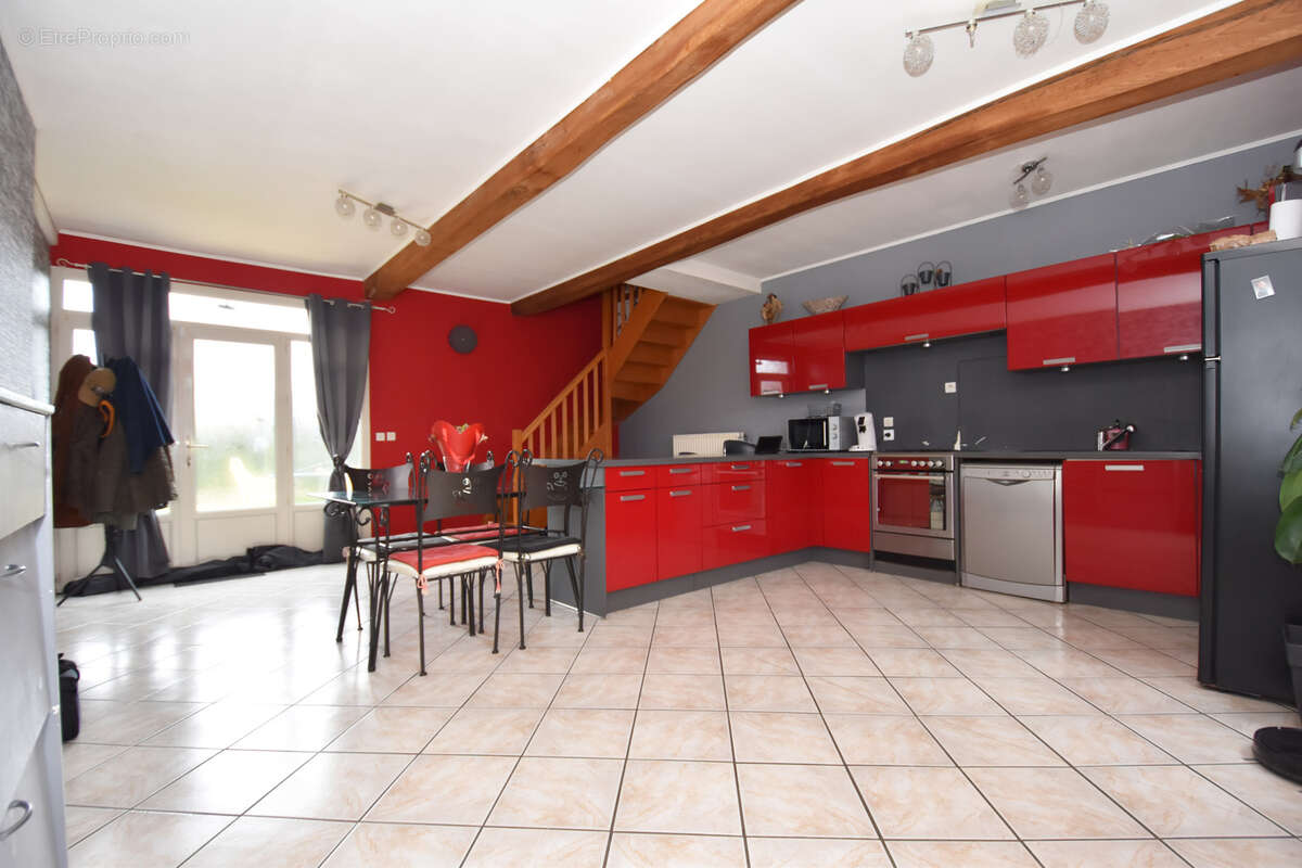 Maison à BONNEVILLE