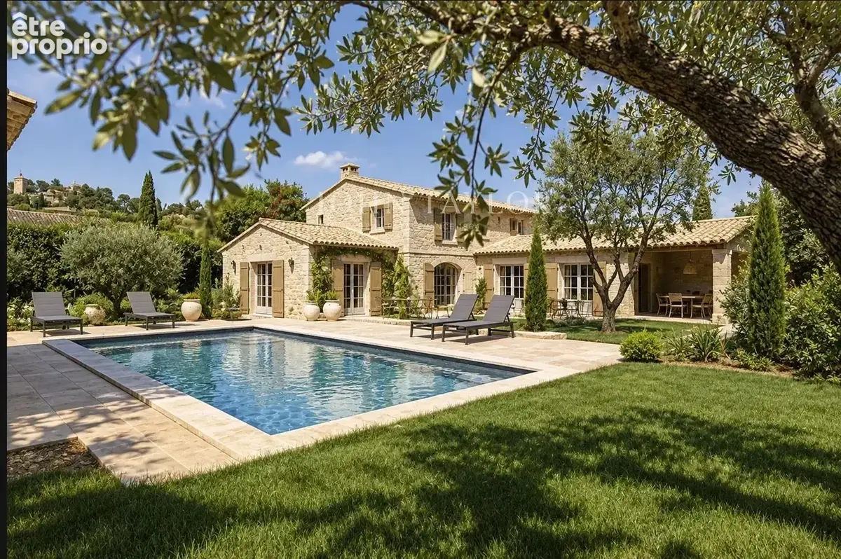 Appartement à EYGALIERES