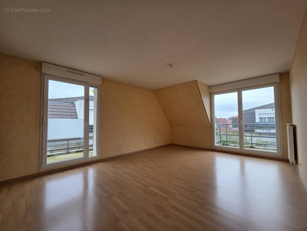 Appartement à OBERHOFFEN-SUR-MODER