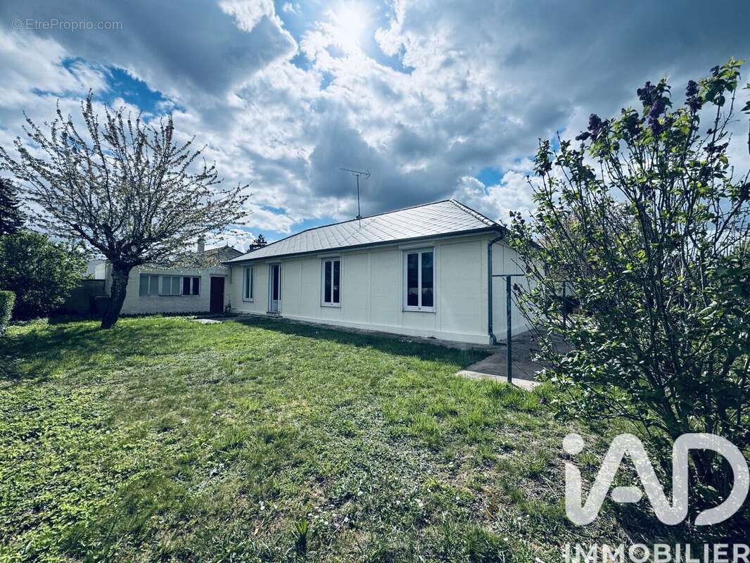 Photo 2 - Maison à TOURS