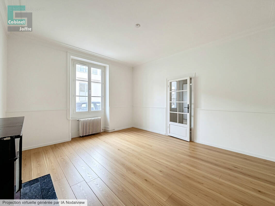 Maison à FONTAINEBLEAU