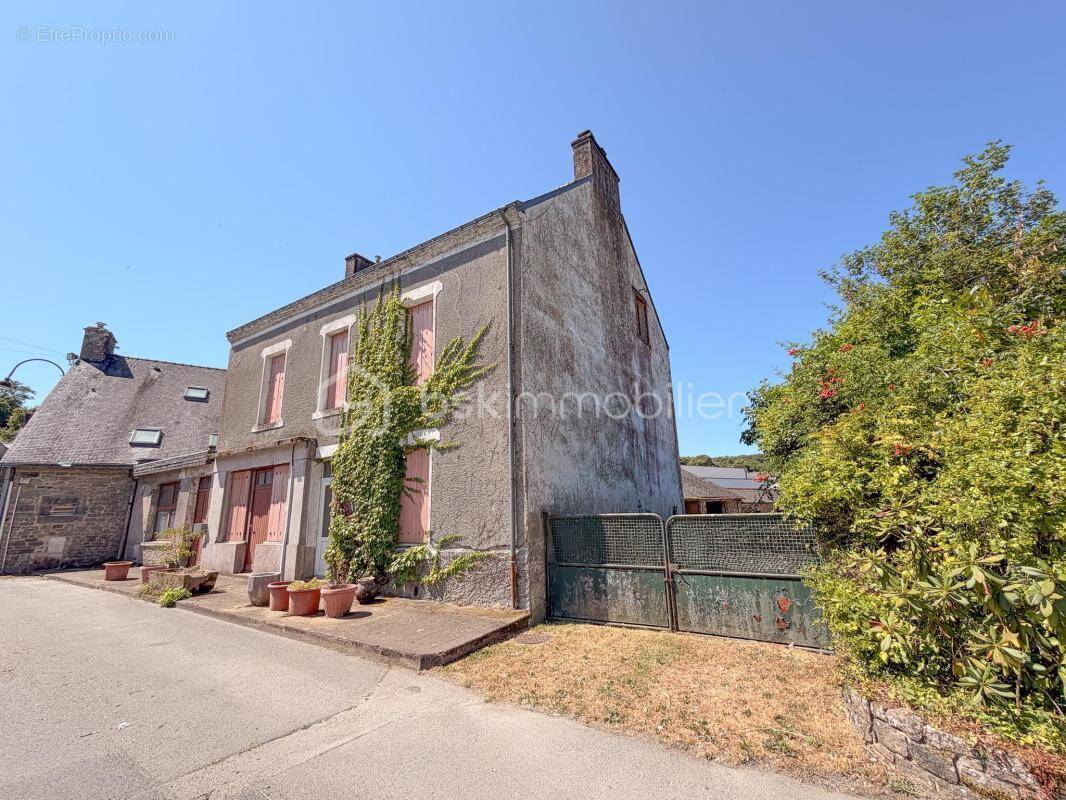 Maison à SAINT-NOLFF