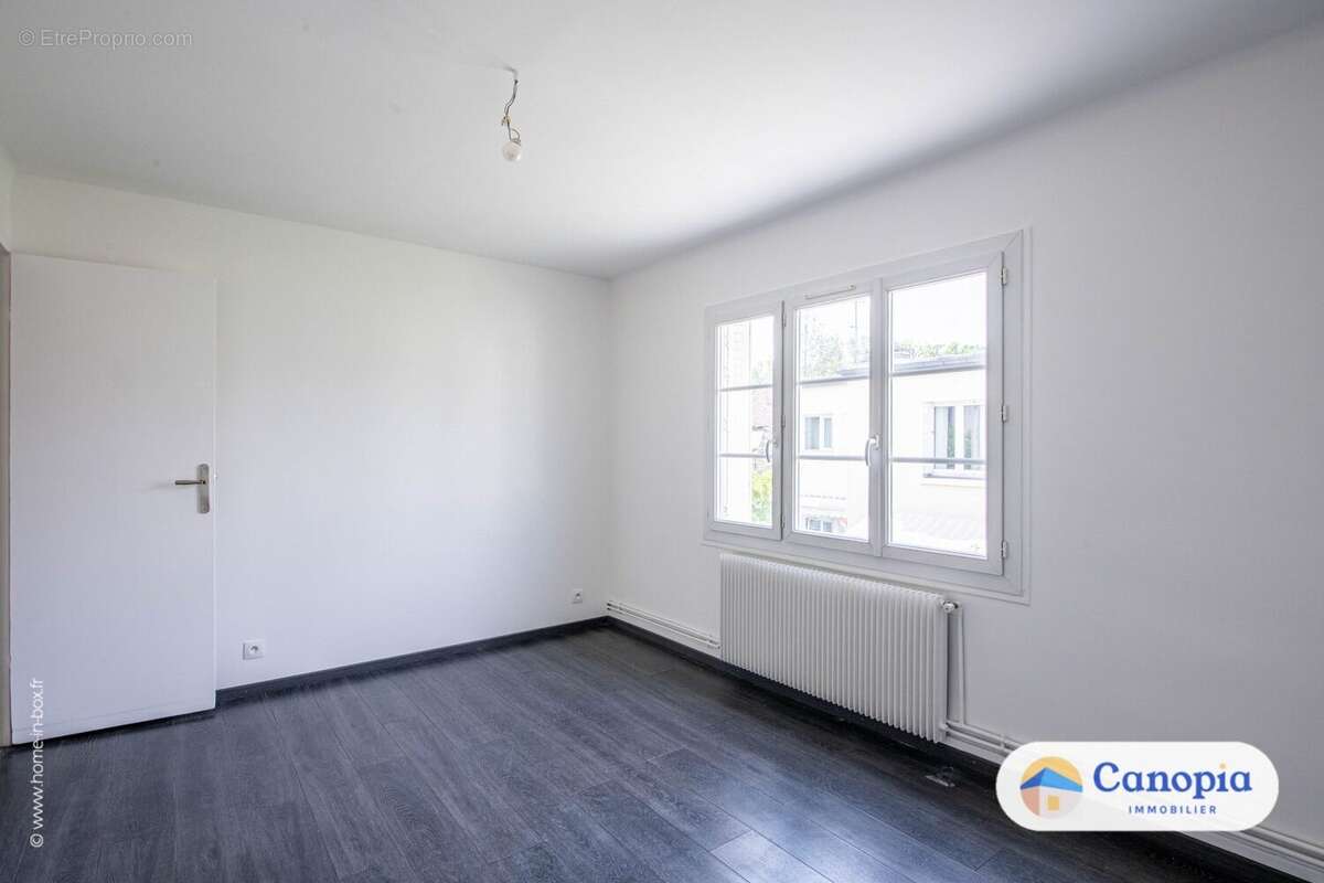 Appartement à CHEVILLY-LARUE