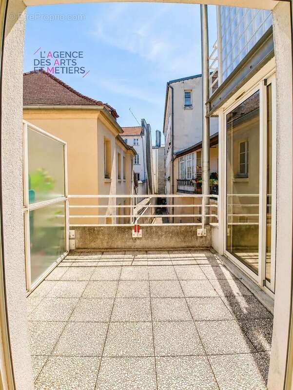 Appartement à PARIS-3E