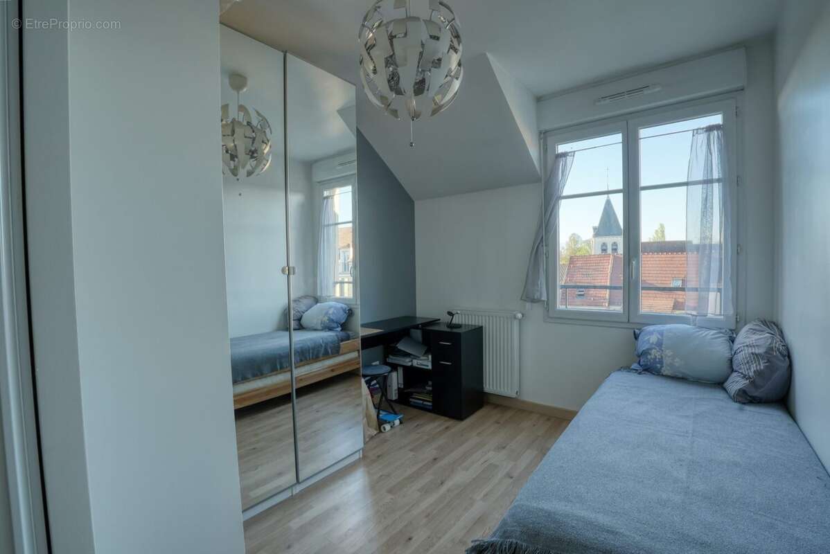 Appartement à OZOIR-LA-FERRIERE