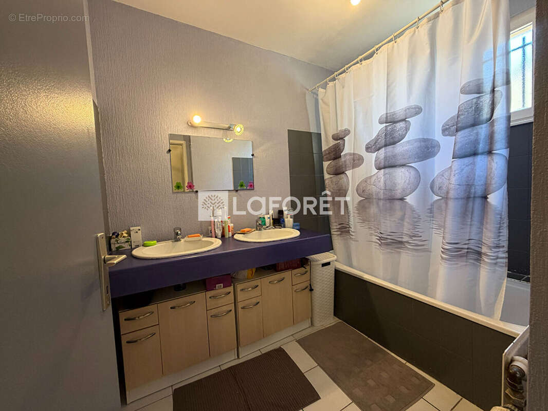 Maison à MOULINS-LES-METZ