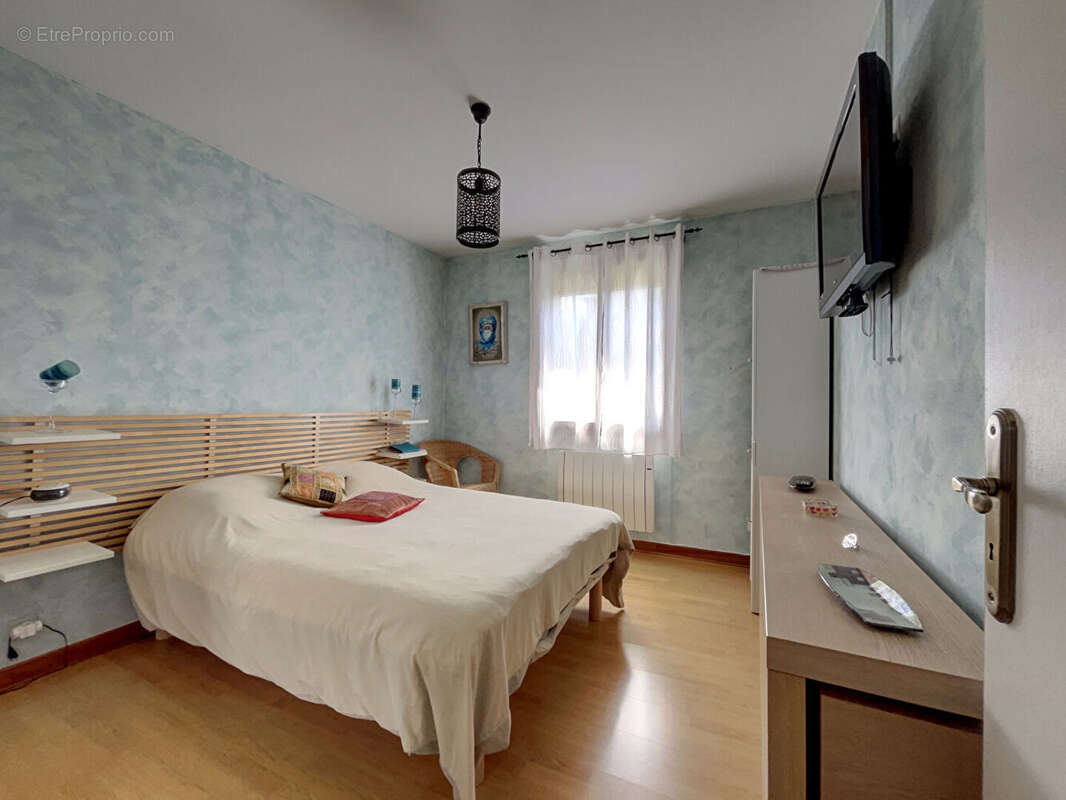 Muret - maison plain-pied avec piscine, véranda et grand terrain de plus de 1 000 m² - photo 9