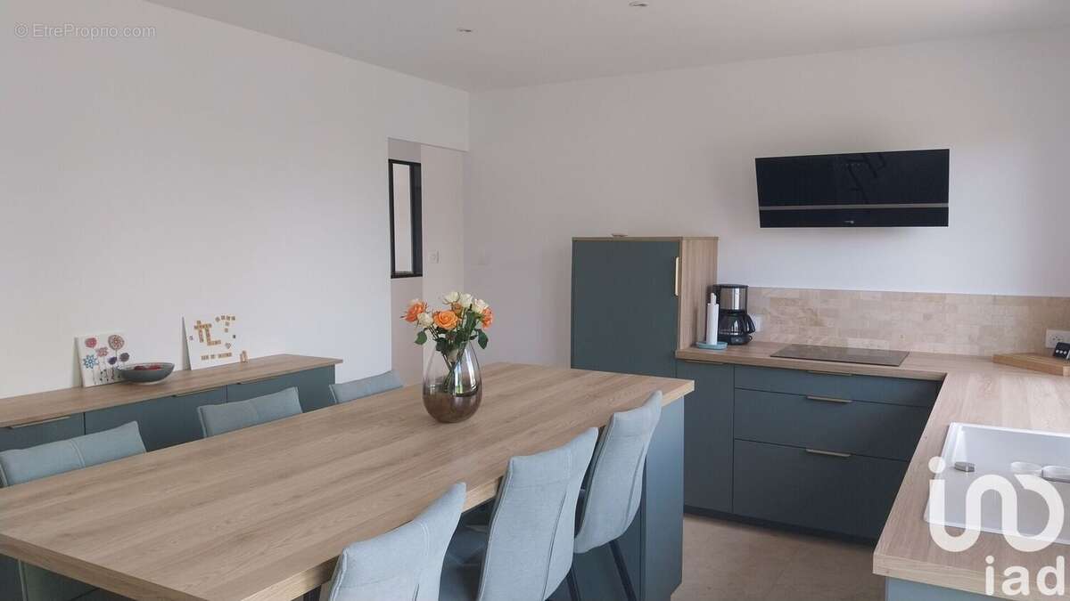 Photo 2 - Maison à SAINT-MARTIN-DES-NOYERS